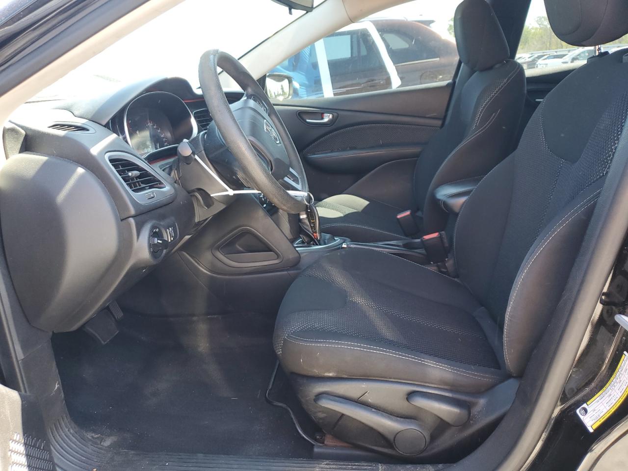 2016 Dodge Dart - Image 7