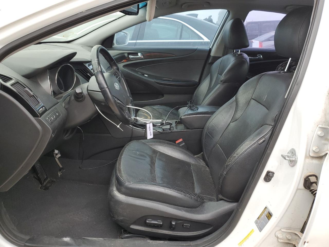 2014 Hyundai Sonata - Image 7