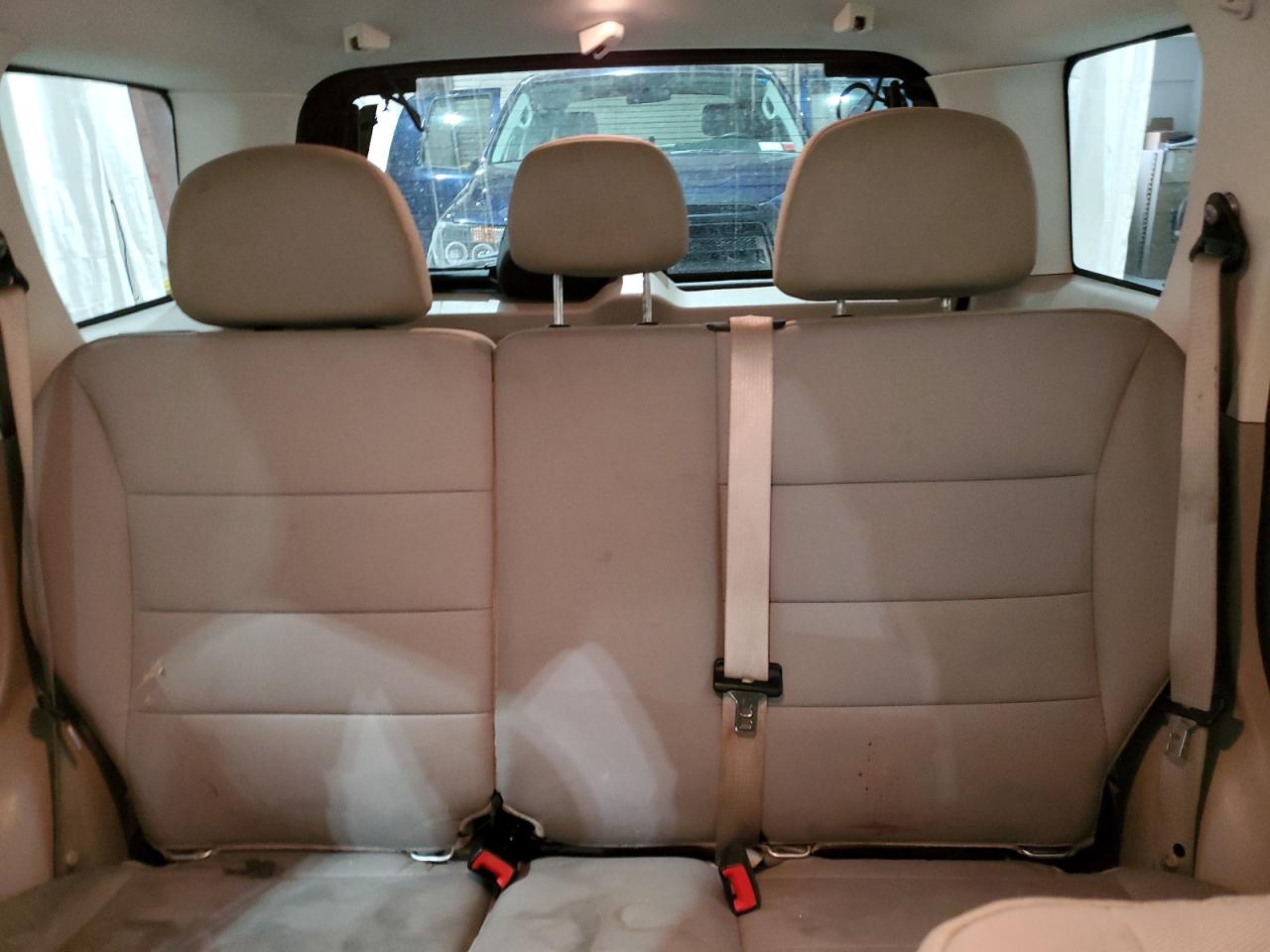 2012 Ford Escape - Image 10