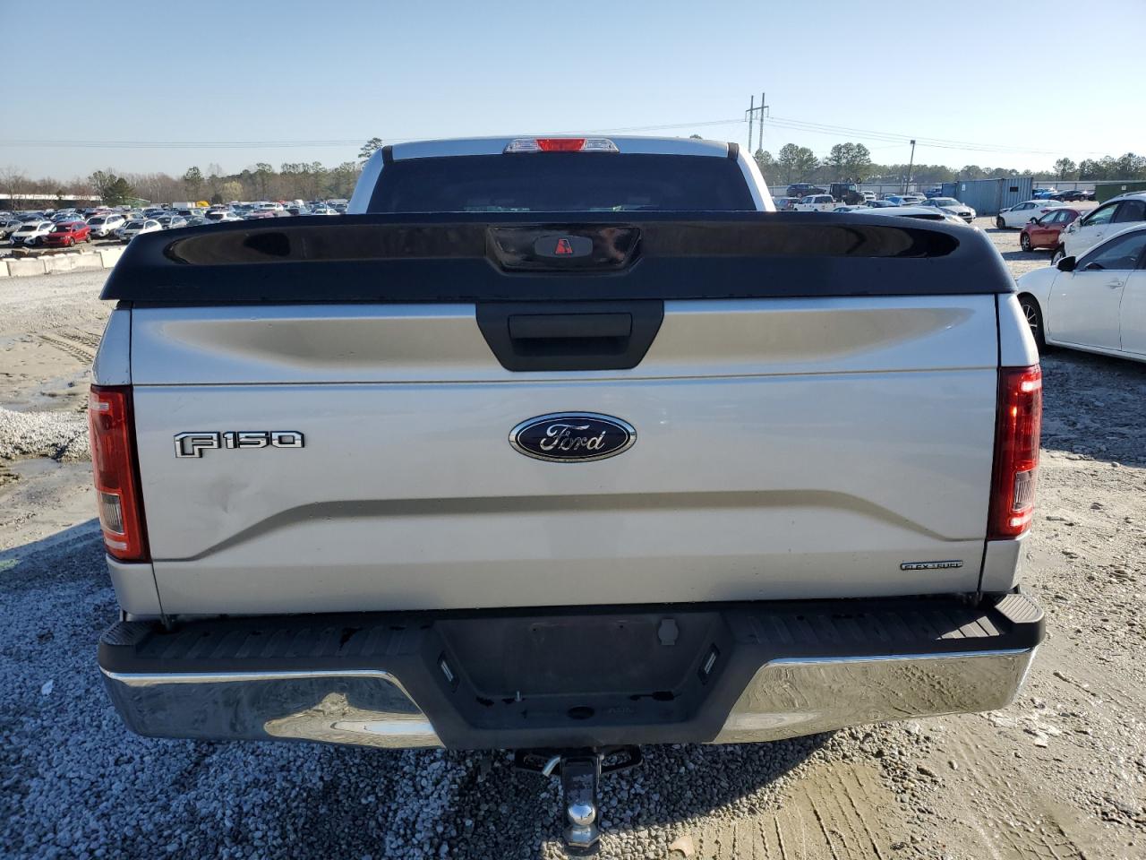2015 Ford F-150 - Image 6