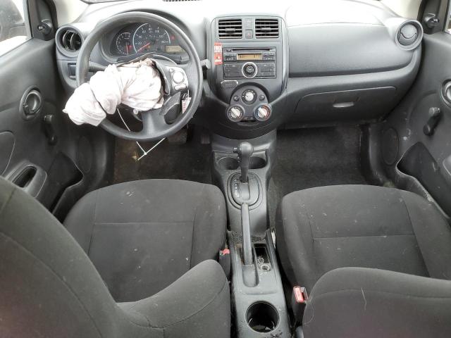  NISSAN VERSA 2014 Червоний