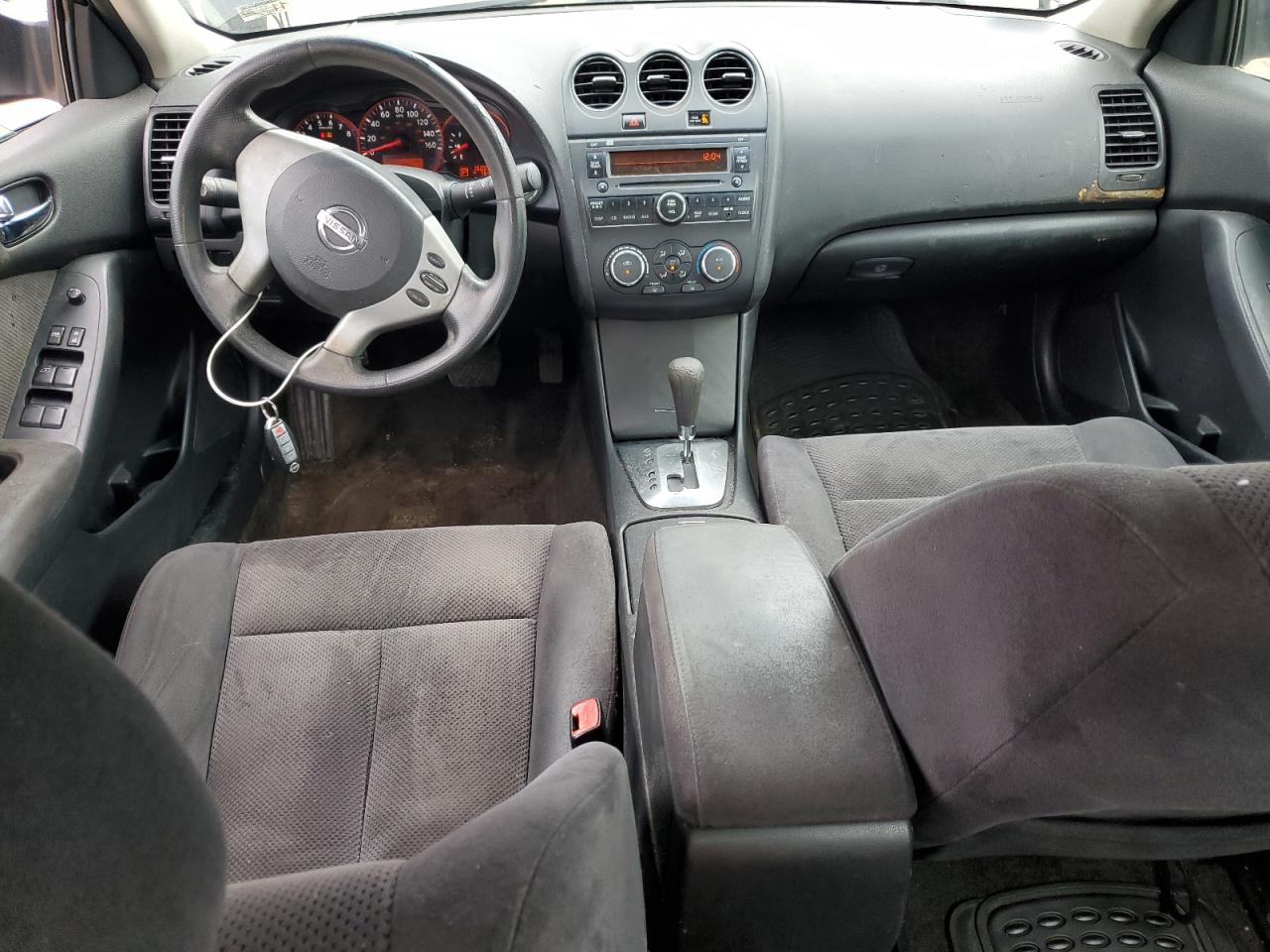 2009 Nissan Altima - Image 8