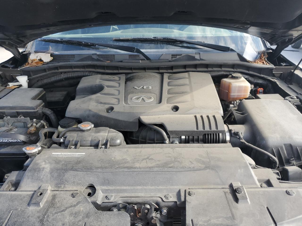 2015 Infiniti QX80 - Image 12