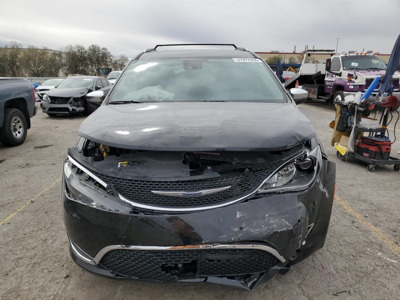 2020 Chrysler Pacifica - Image 5