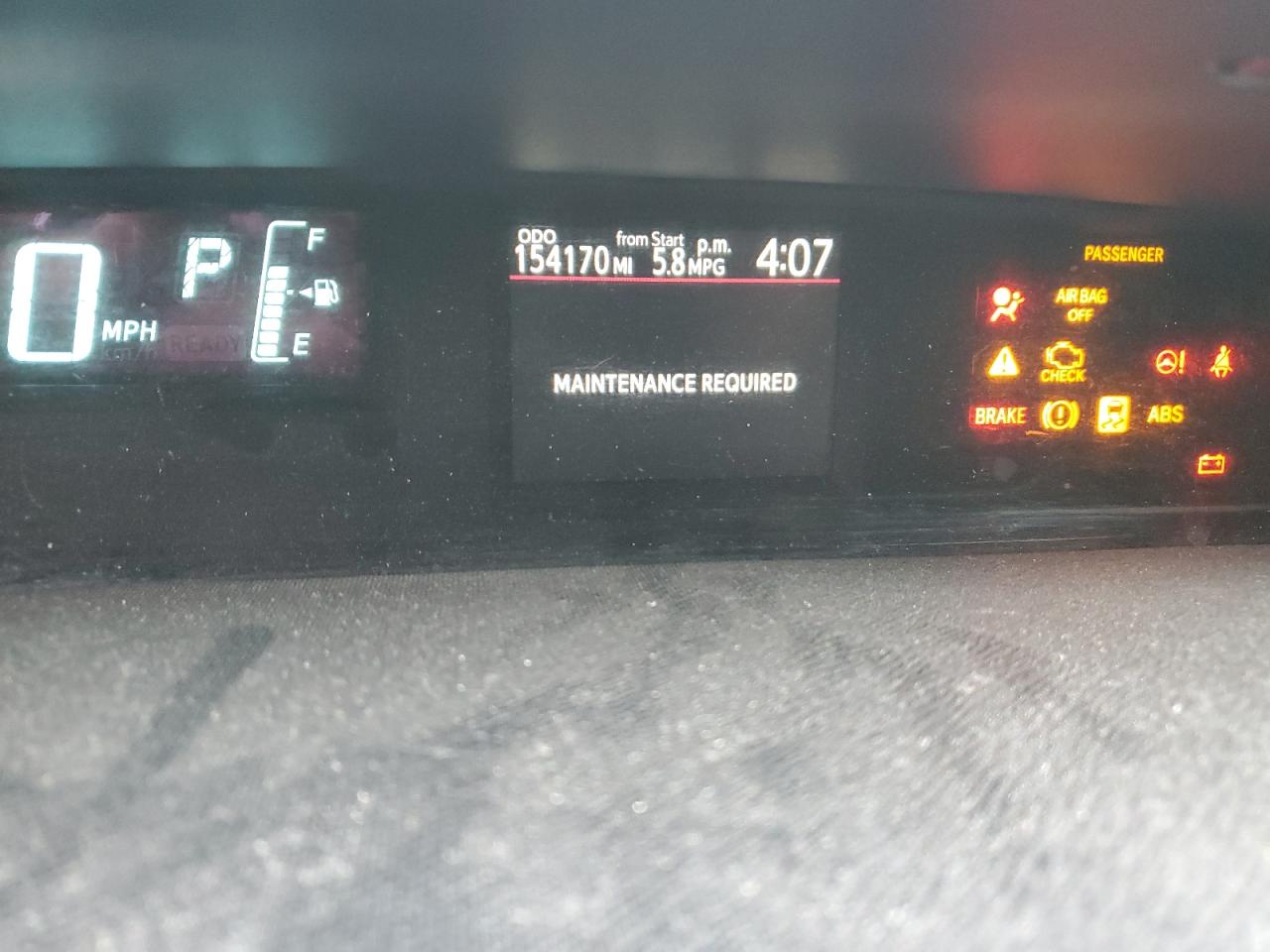 2014 Toyota Prius - Image 9