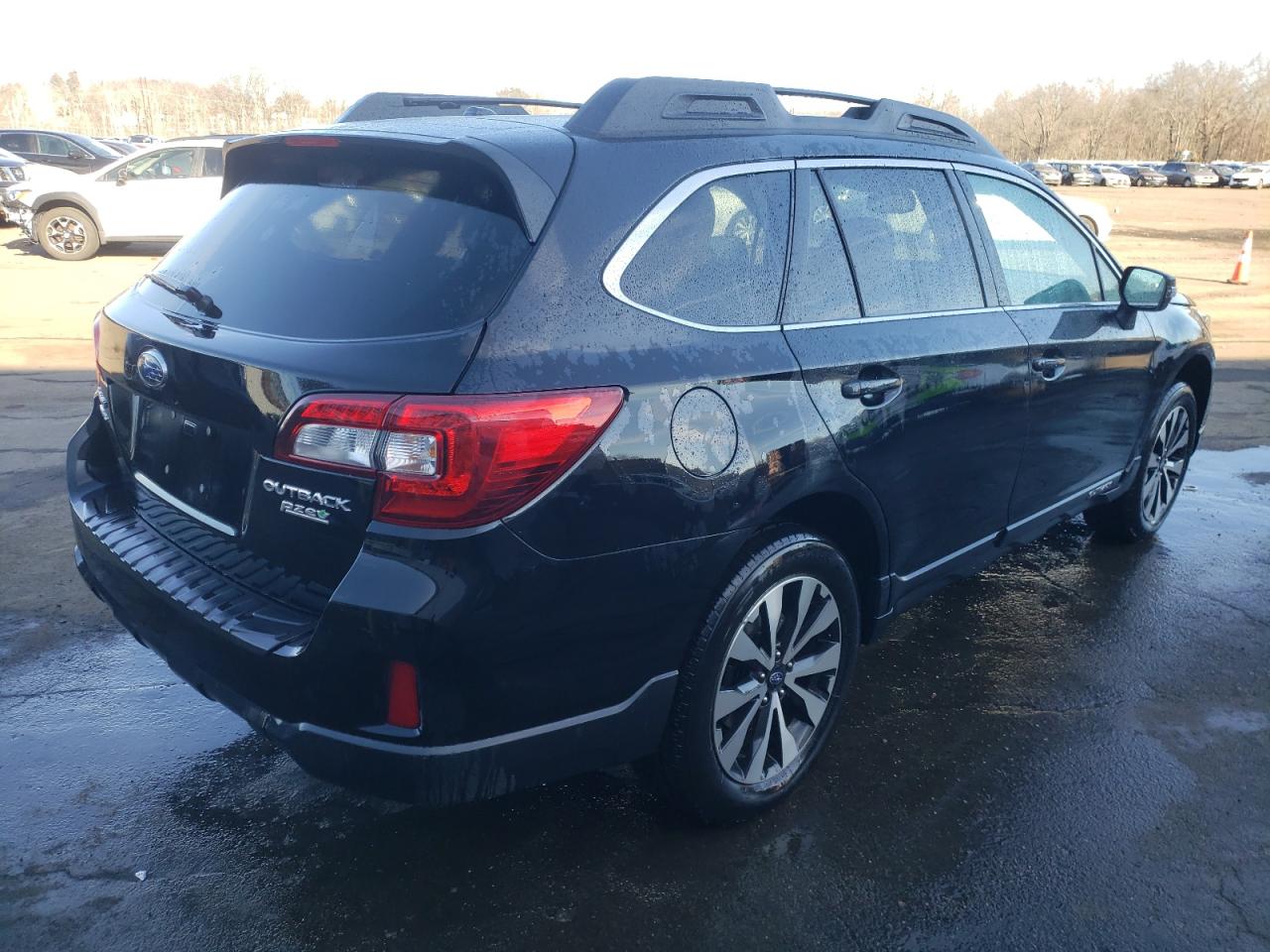 2015 Subaru Outback - Image 3