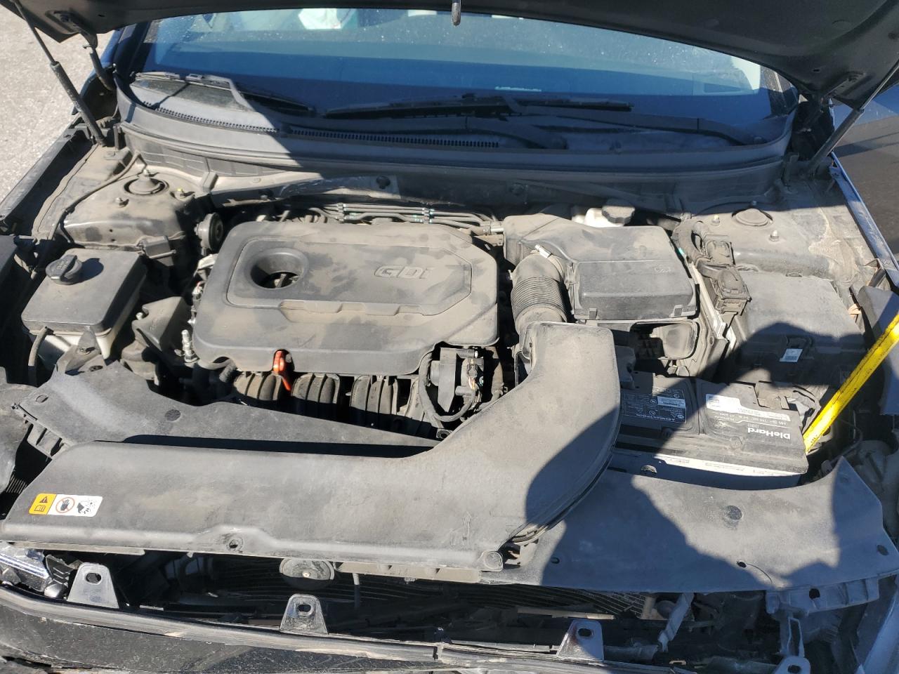 2015 Hyundai Sonata - Image 13