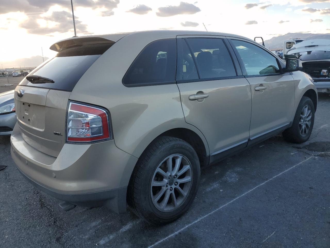2007 Ford Edge - Image 3