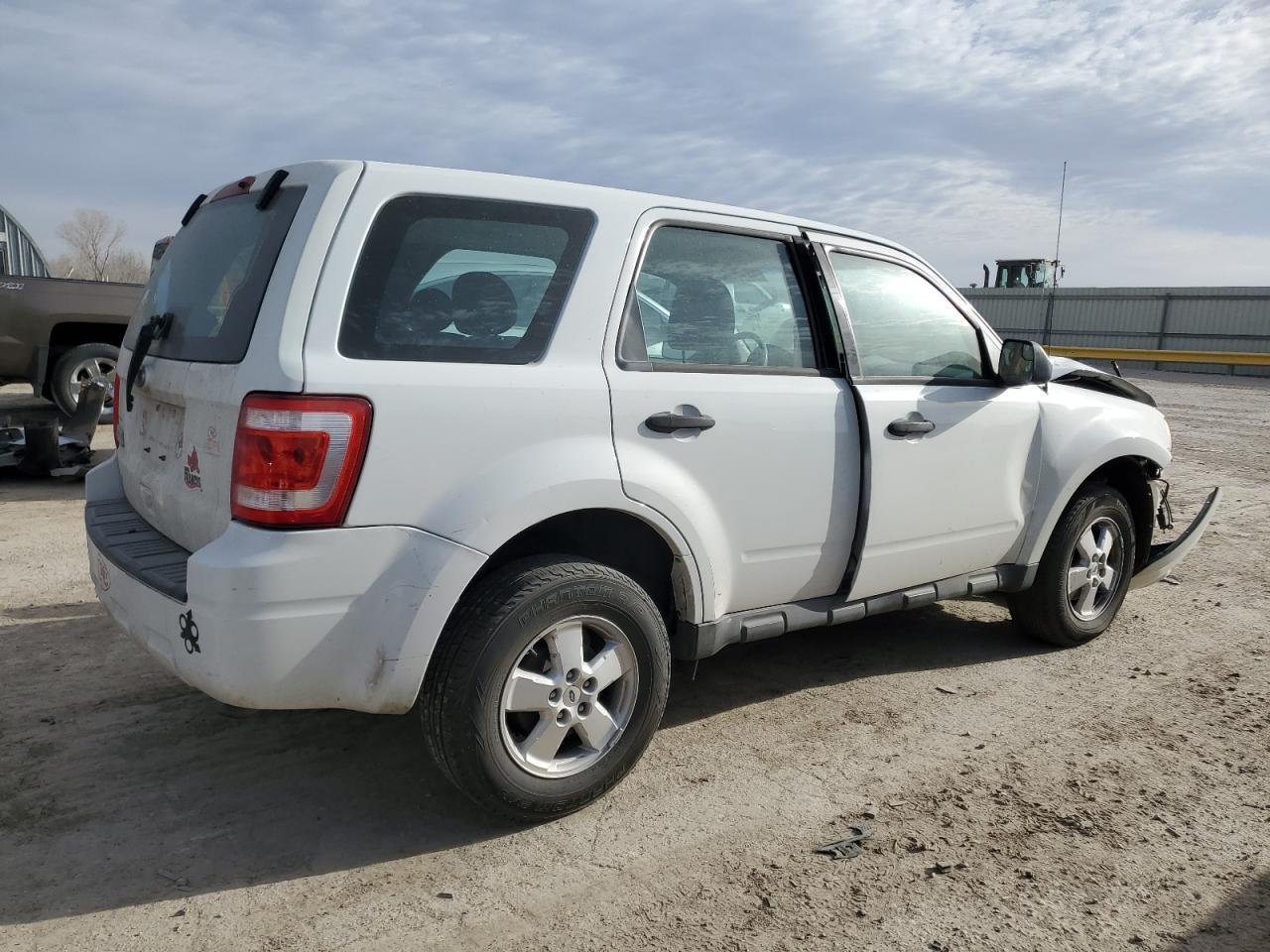 2010 Ford Escape Xls VIN: 1FMCU0C78AKD46891 Lot: 49100005