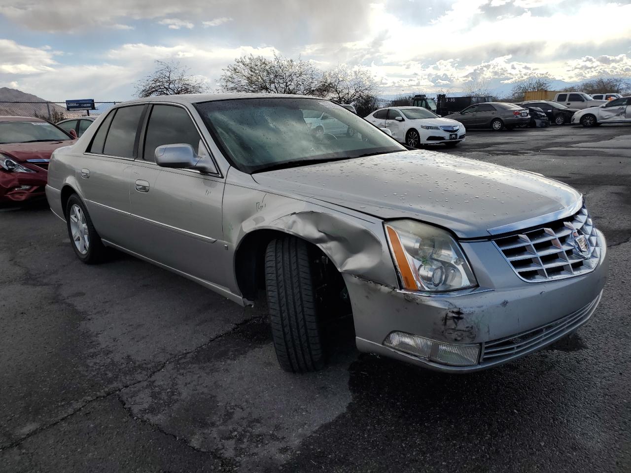 2006 Cadillac DTS - Image 4