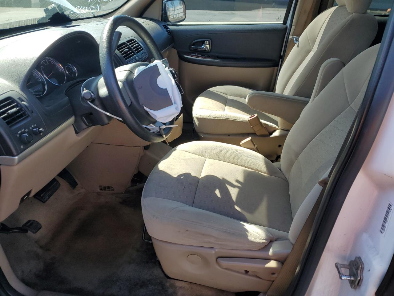 2008 Chevrolet Uplander - Image 7