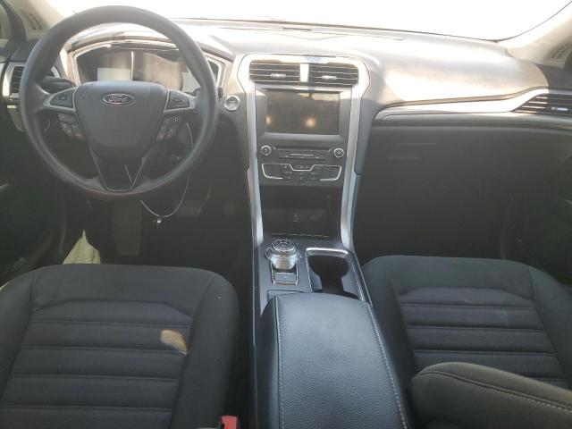 FORD FUSION 2017 Srebrny