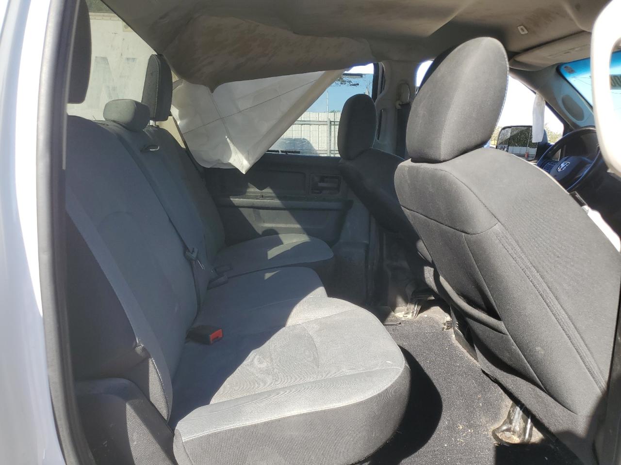 2021 RAM 1500 - Image 10