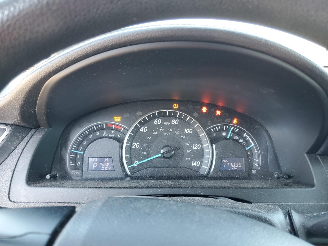 2015 Toyota Camry - Image 9