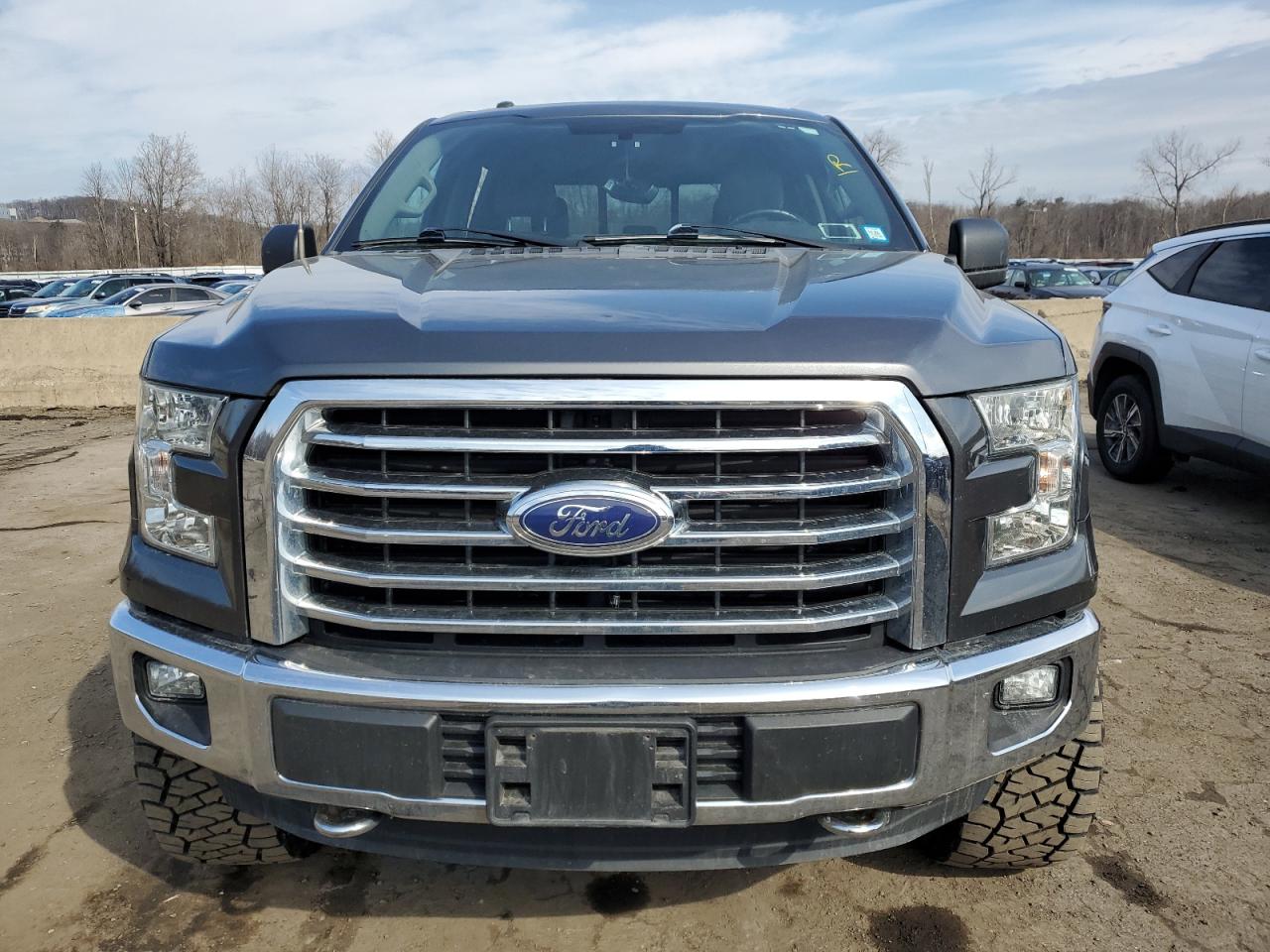 2015 Ford F-150 - Image 5