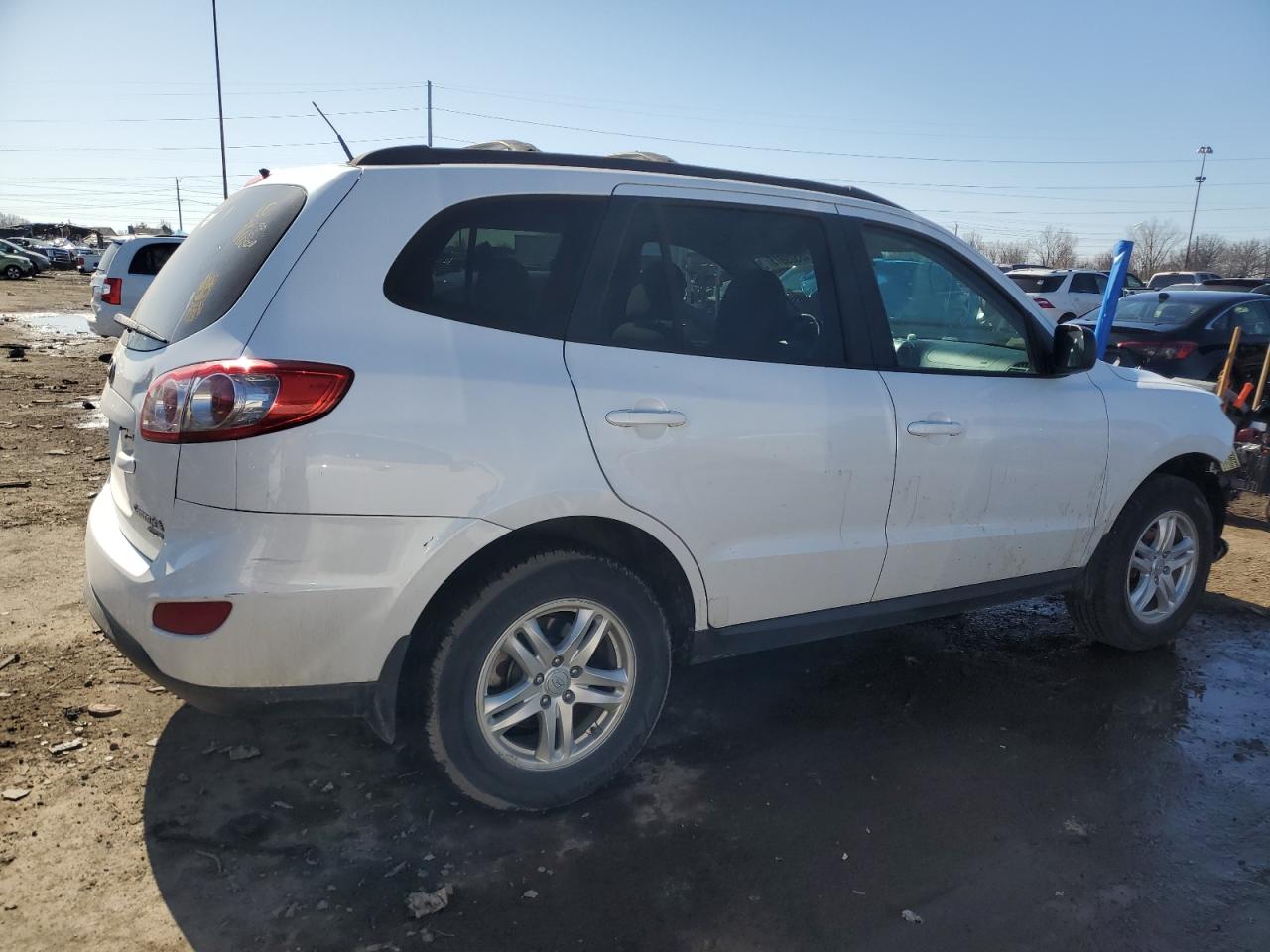 2011 Hyundai Santa Fe - Image 3