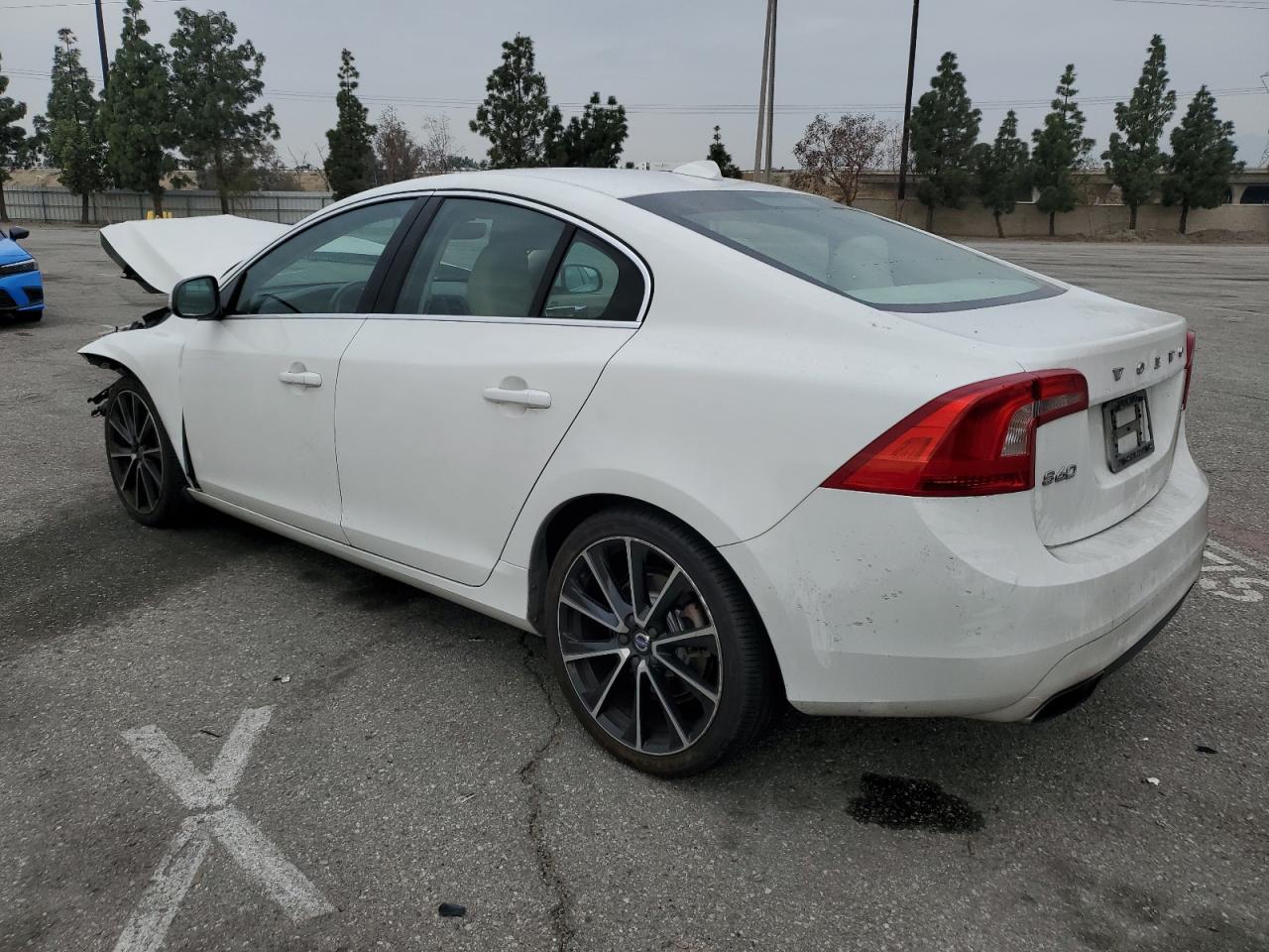2016 Volvo S60 - Image 2