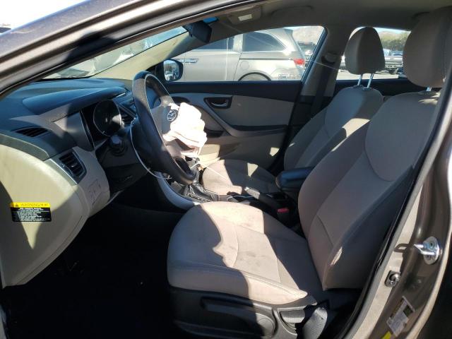 Sedans HYUNDAI ELANTRA 2015 Srebrny