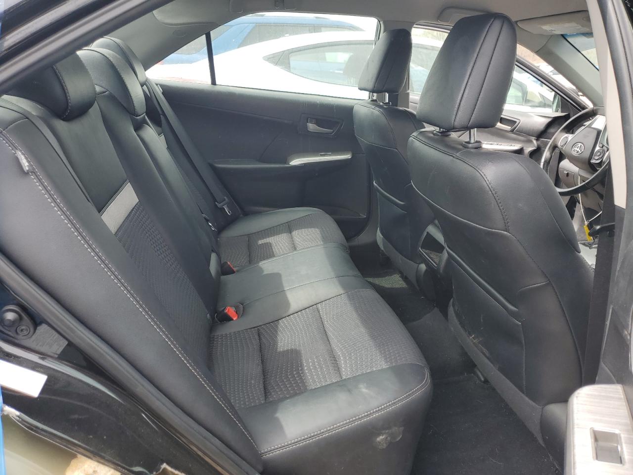 2013 Toyota Camry - Image 10