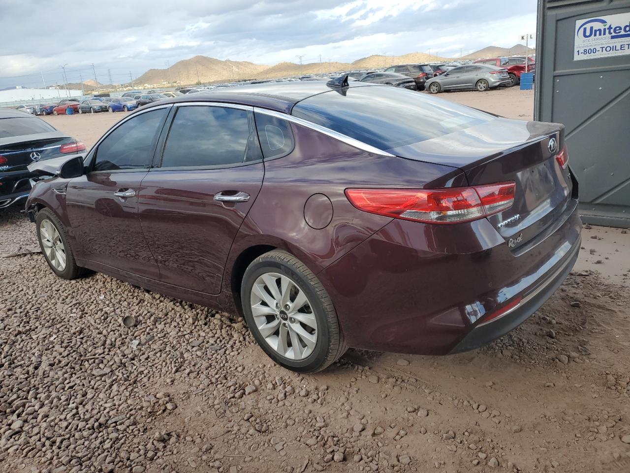 2016 Kia Optima - Image 2