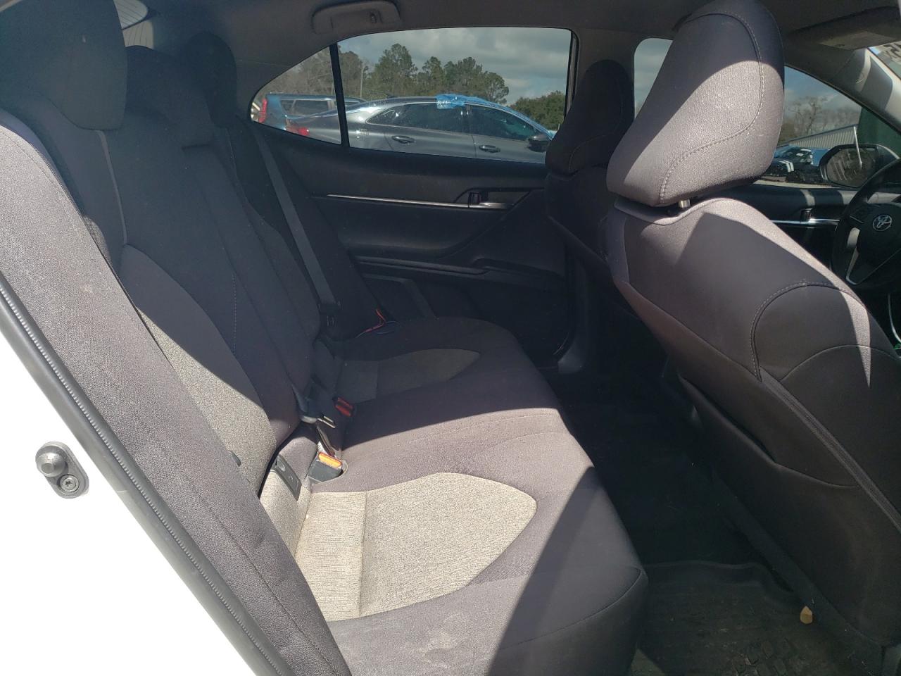 2022 Toyota Camry - Image 10