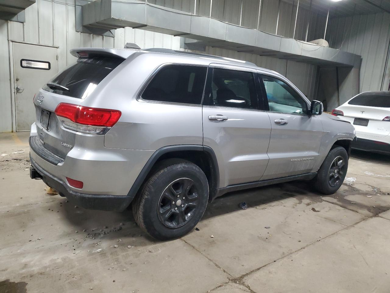 2014 Jeep Grand Cherokee - Image 3
