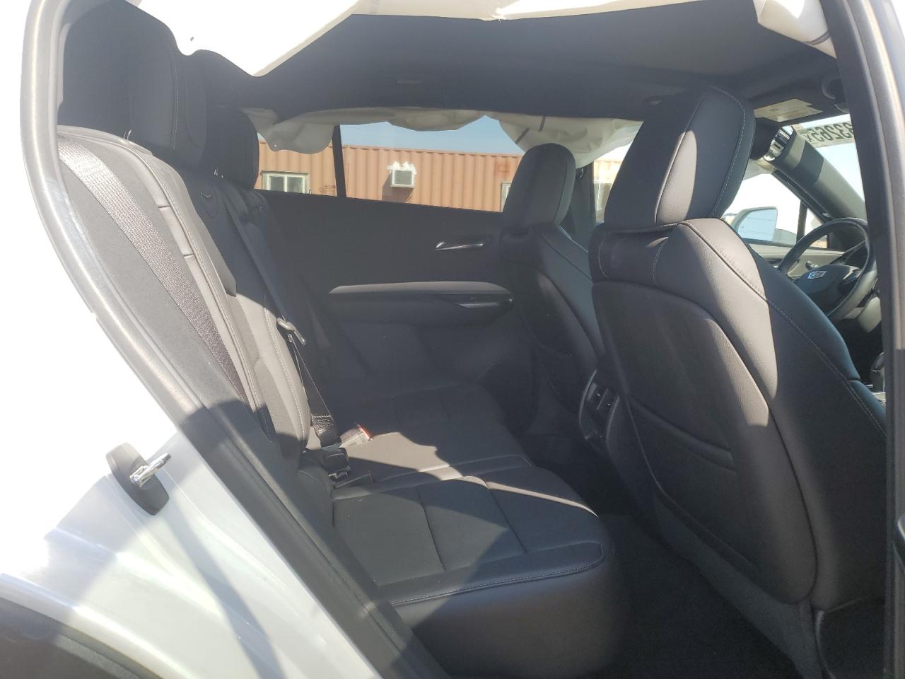 2019 Cadillac XT4 - Image 11