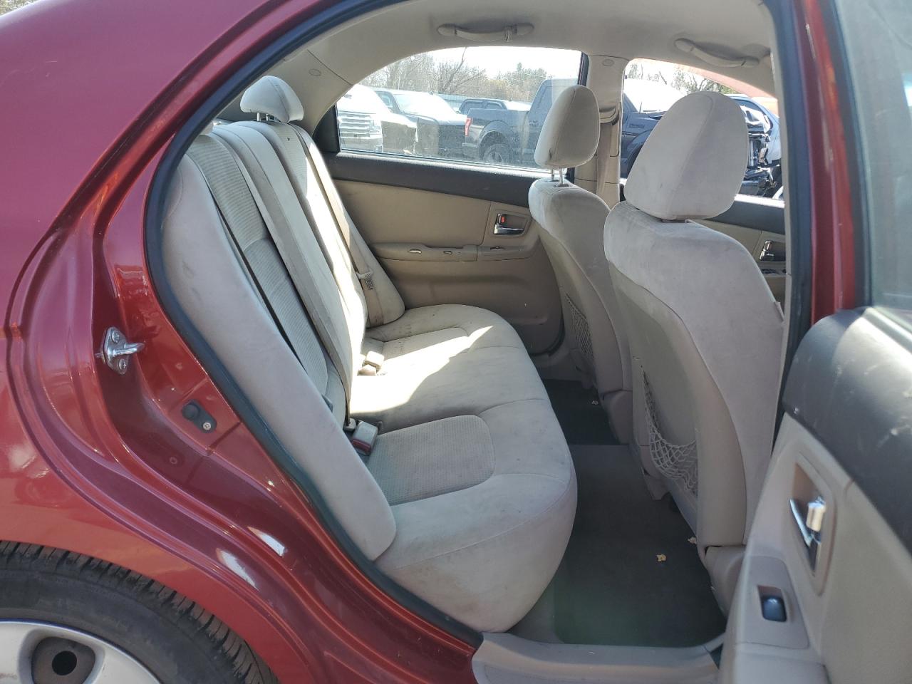 2008 Kia Spectra - Image 10