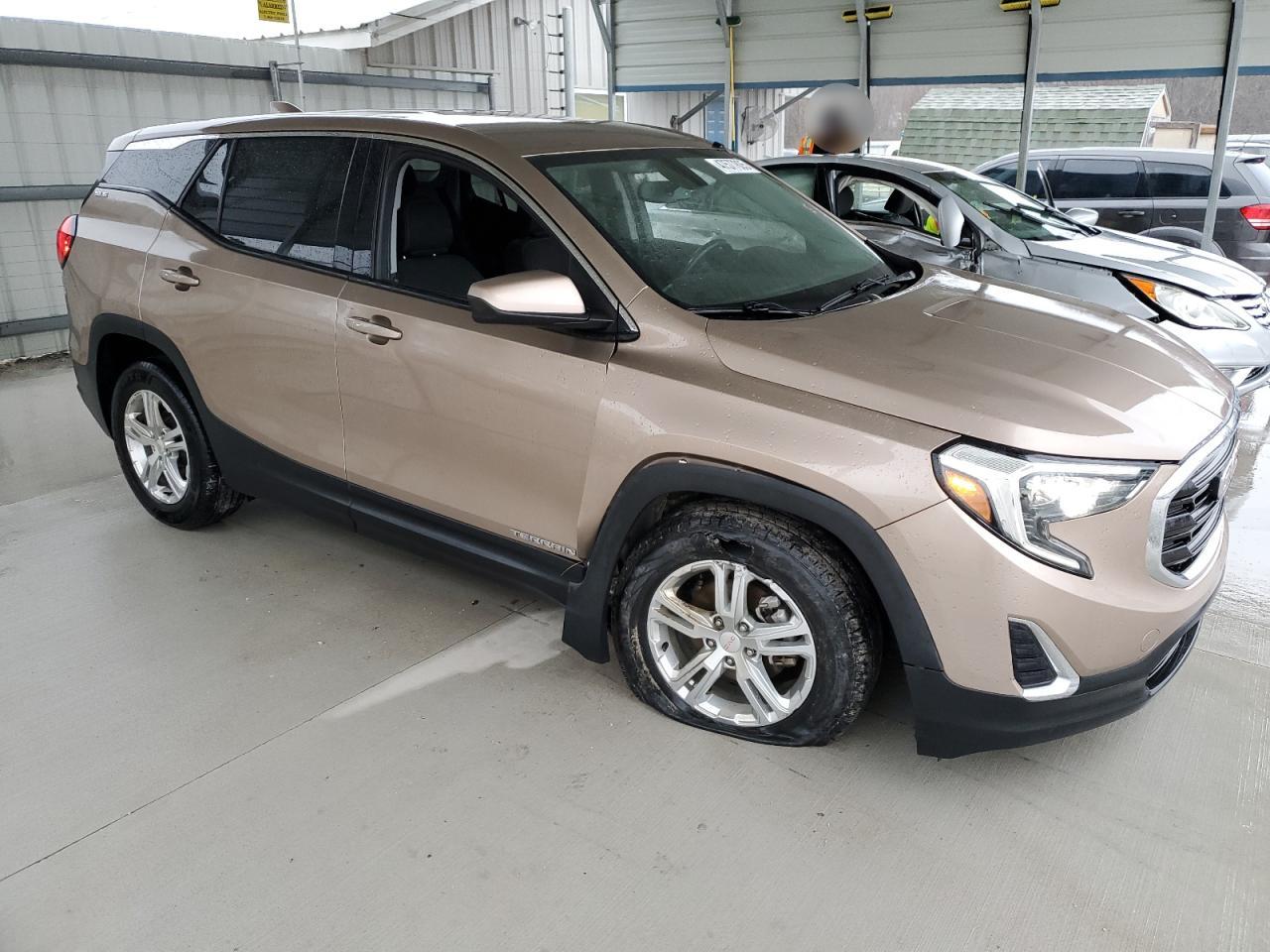 2018 GMC Terrain - Image 4