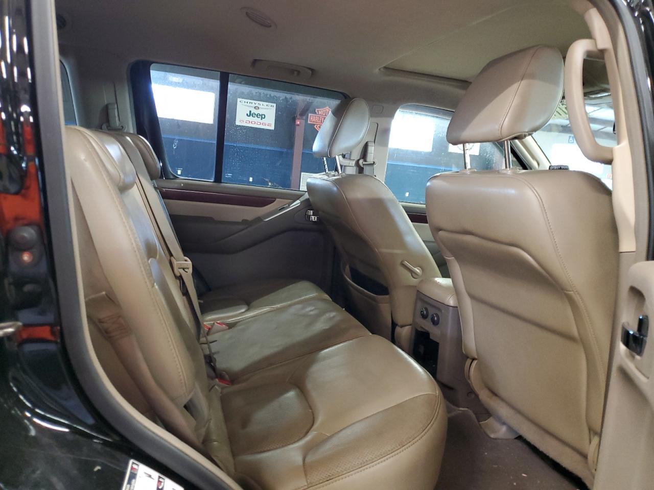 2010 Nissan Pathfinder - Image 11