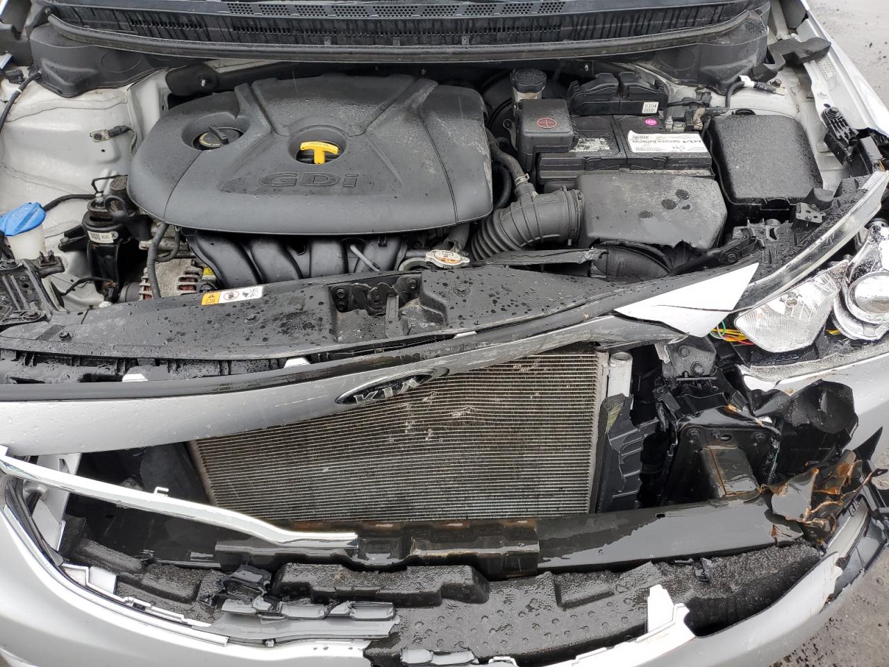 2016 Kia Forte - Image 11