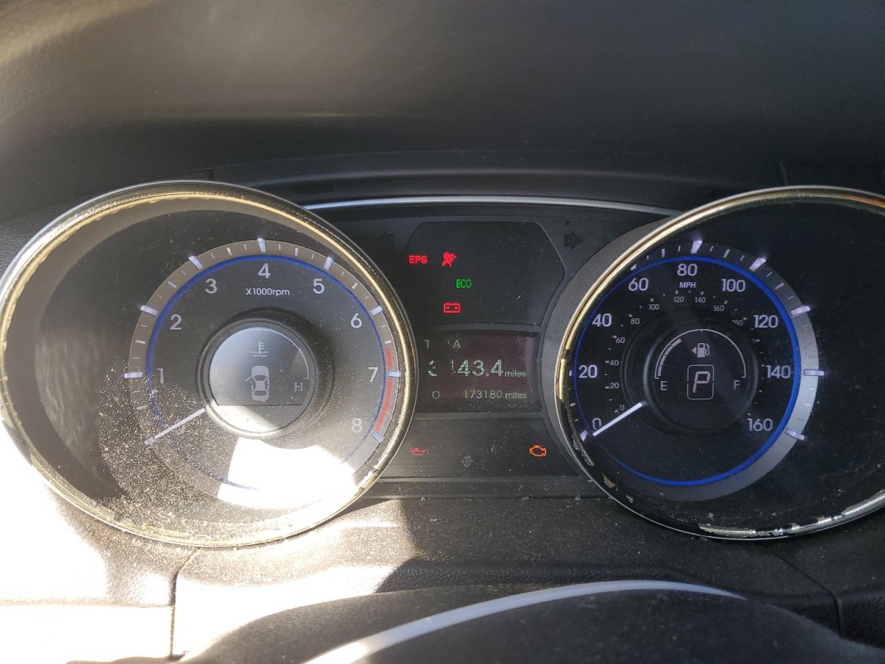 2013 Hyundai Sonata - Image 9