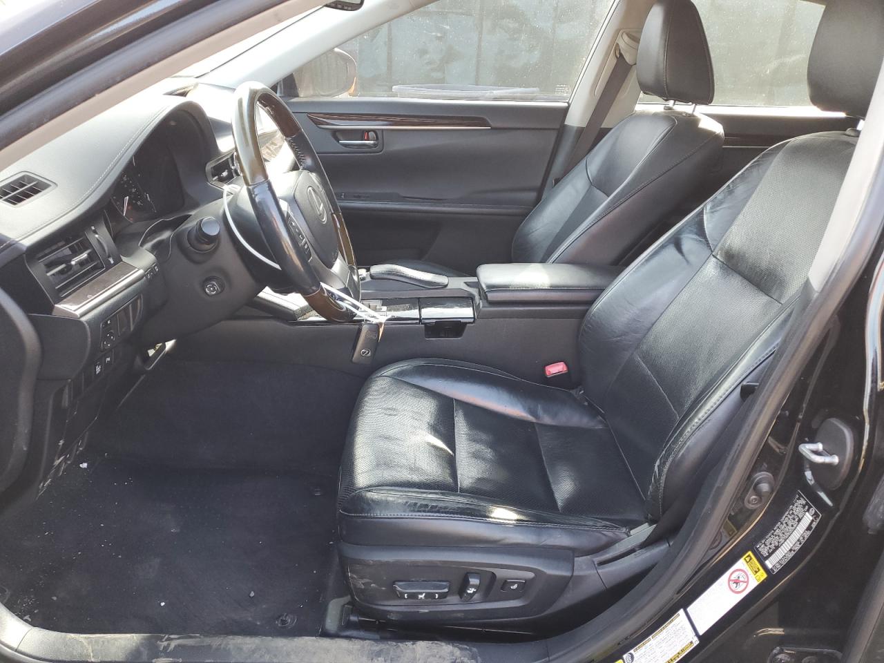 2013 Lexus ES - Image 7