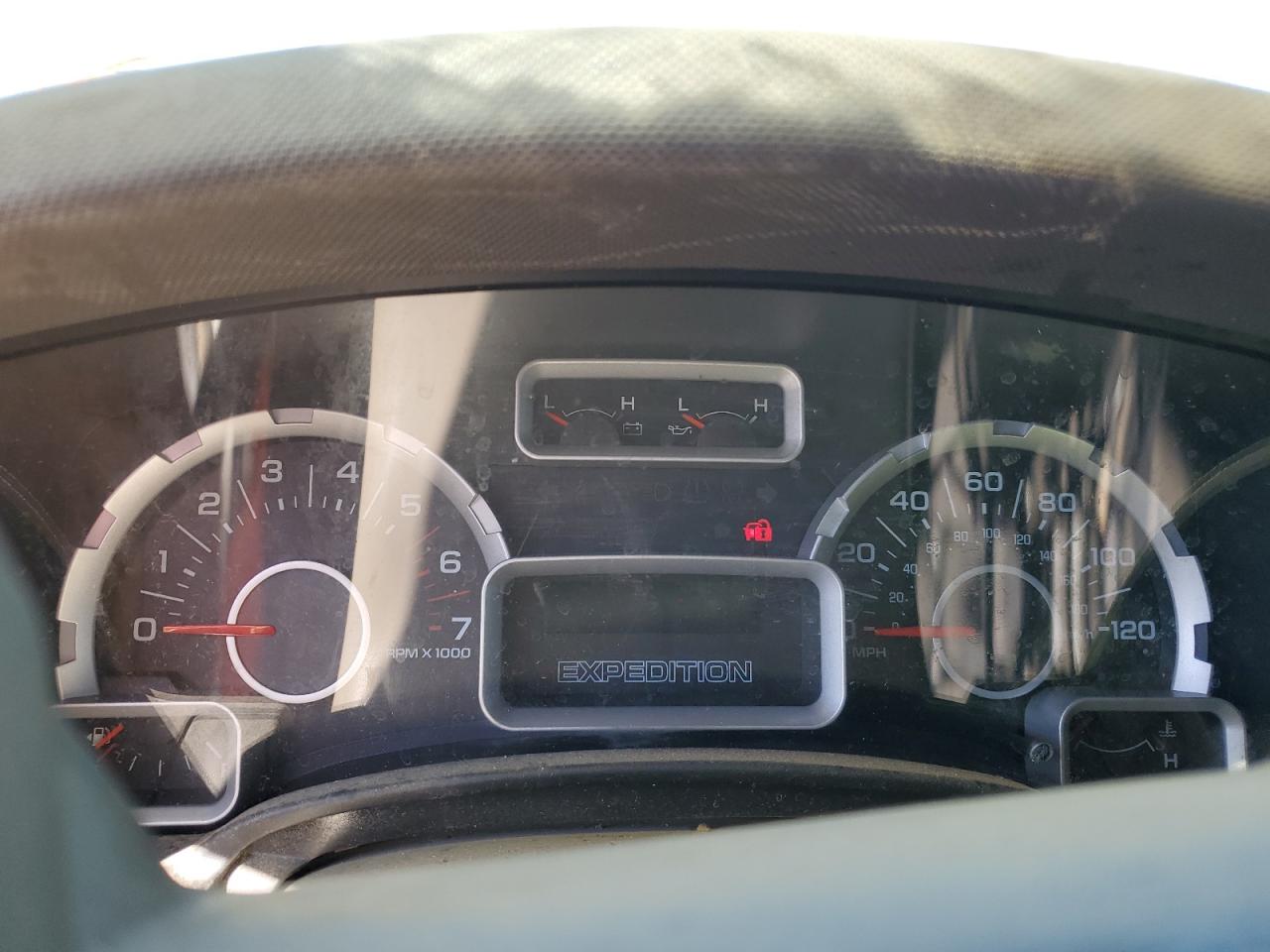 2008 Ford Expedition - Image 9