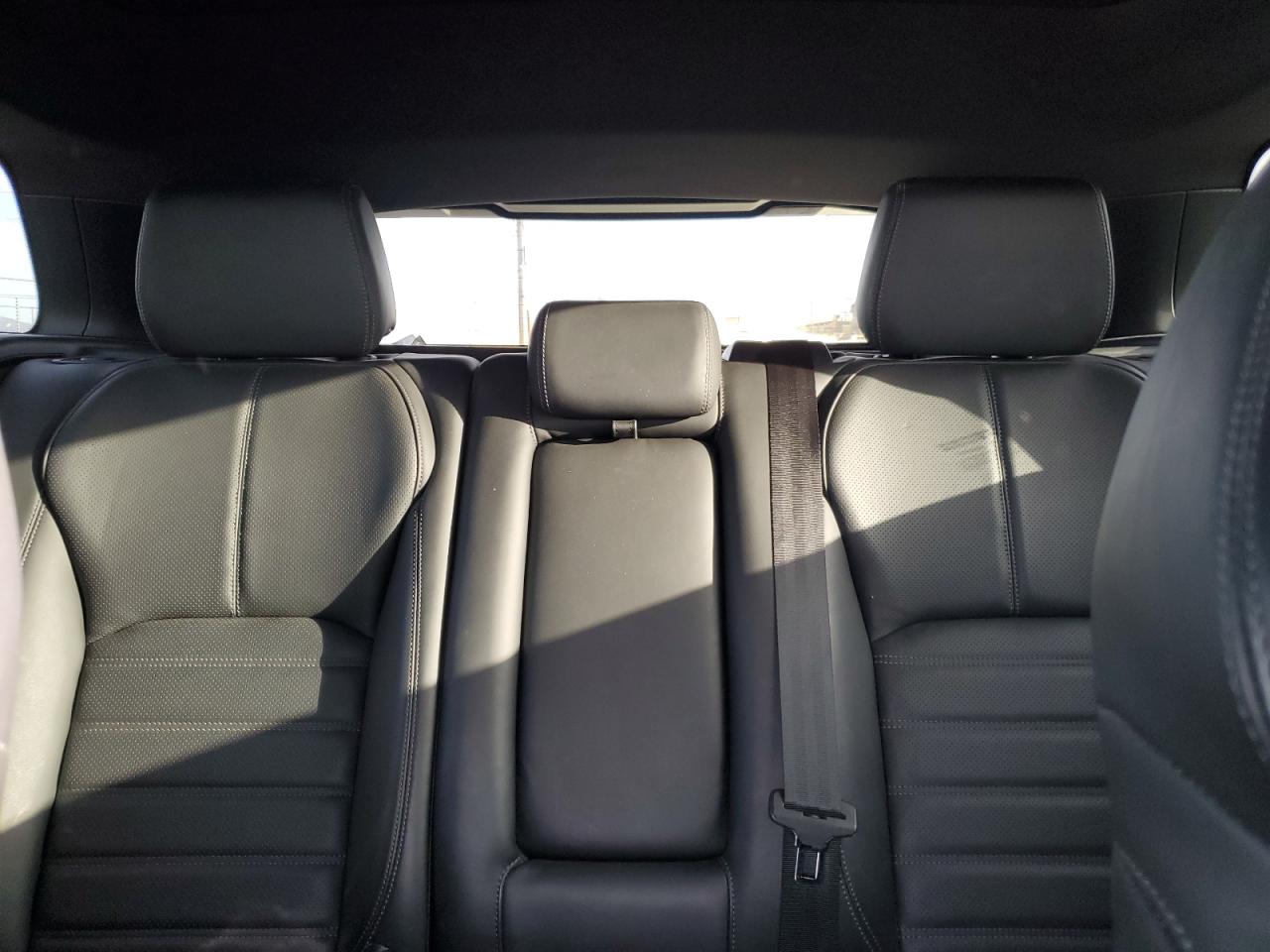 2017 Land Rover Range Rover - Image 10