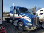 2015 Peterbilt 579 Semi Truck for Sale in Ellwood City, PA - Front End