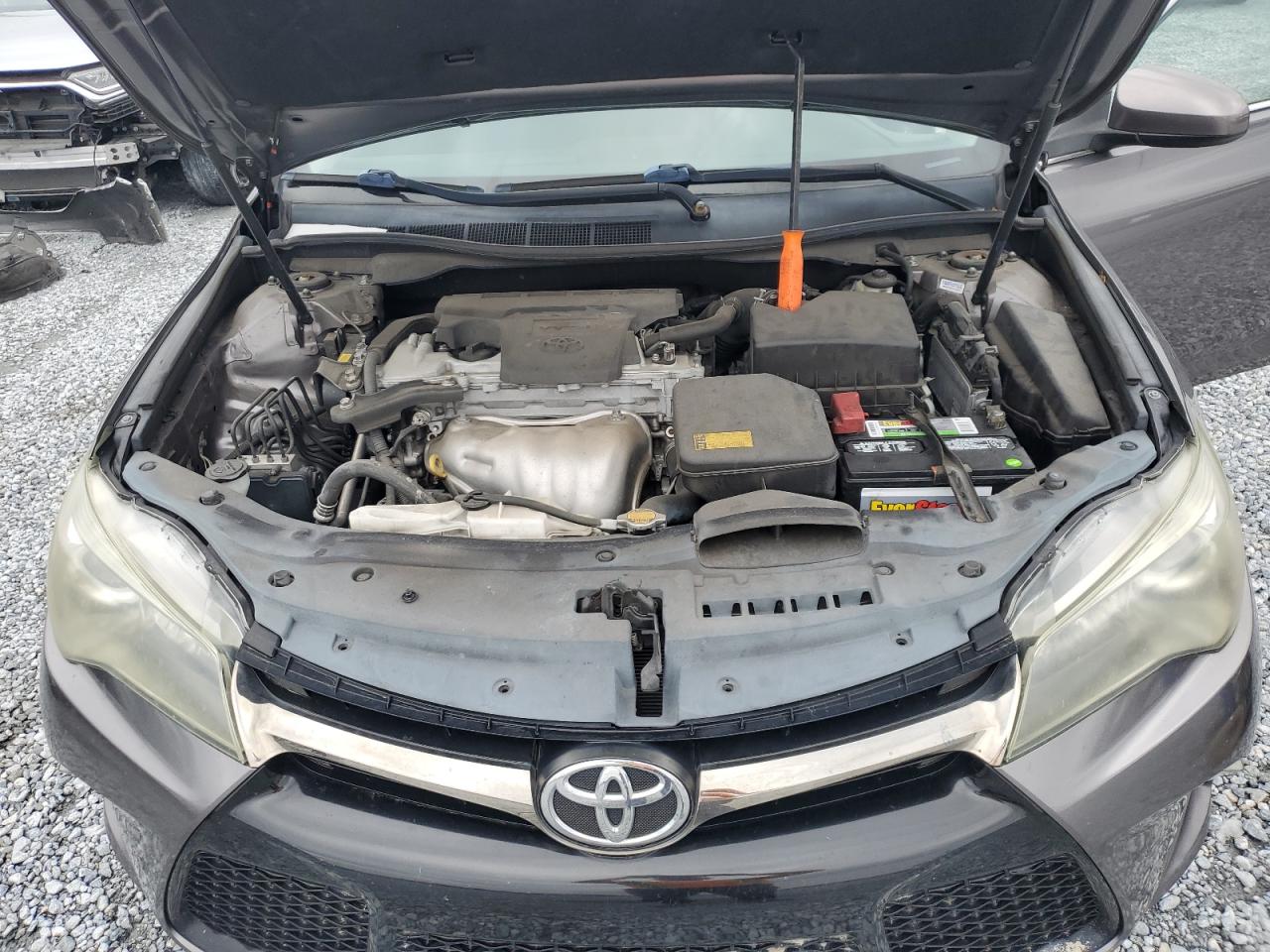 2015 Toyota Camry - Image 11