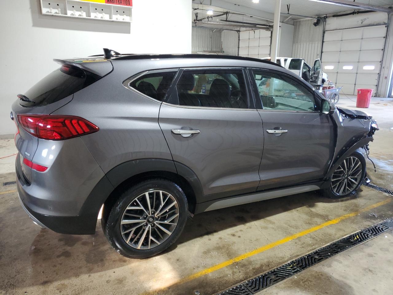 2021 Hyundai Tucson - Image 3