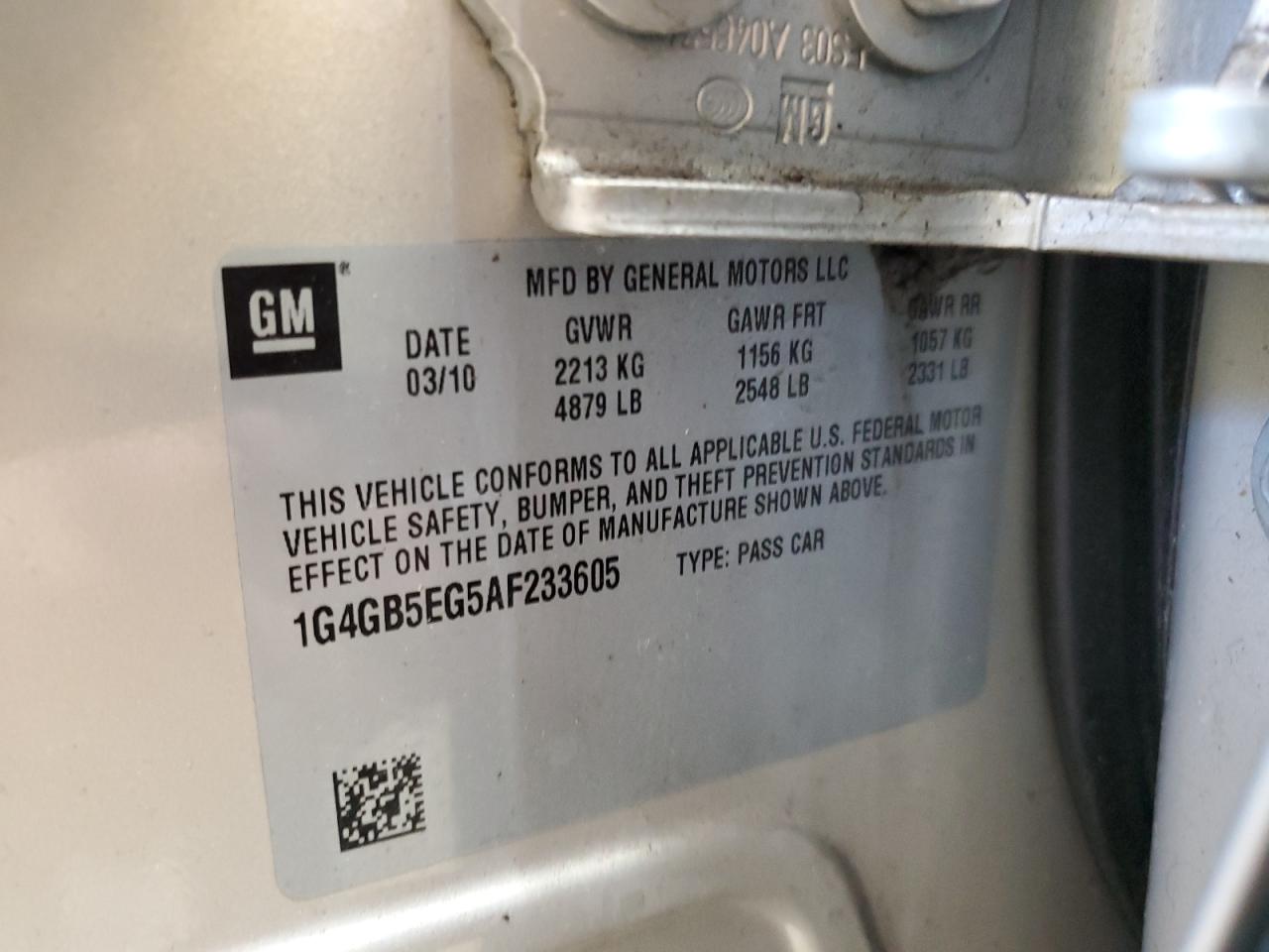 2010 Buick LaCrosse - Image 12