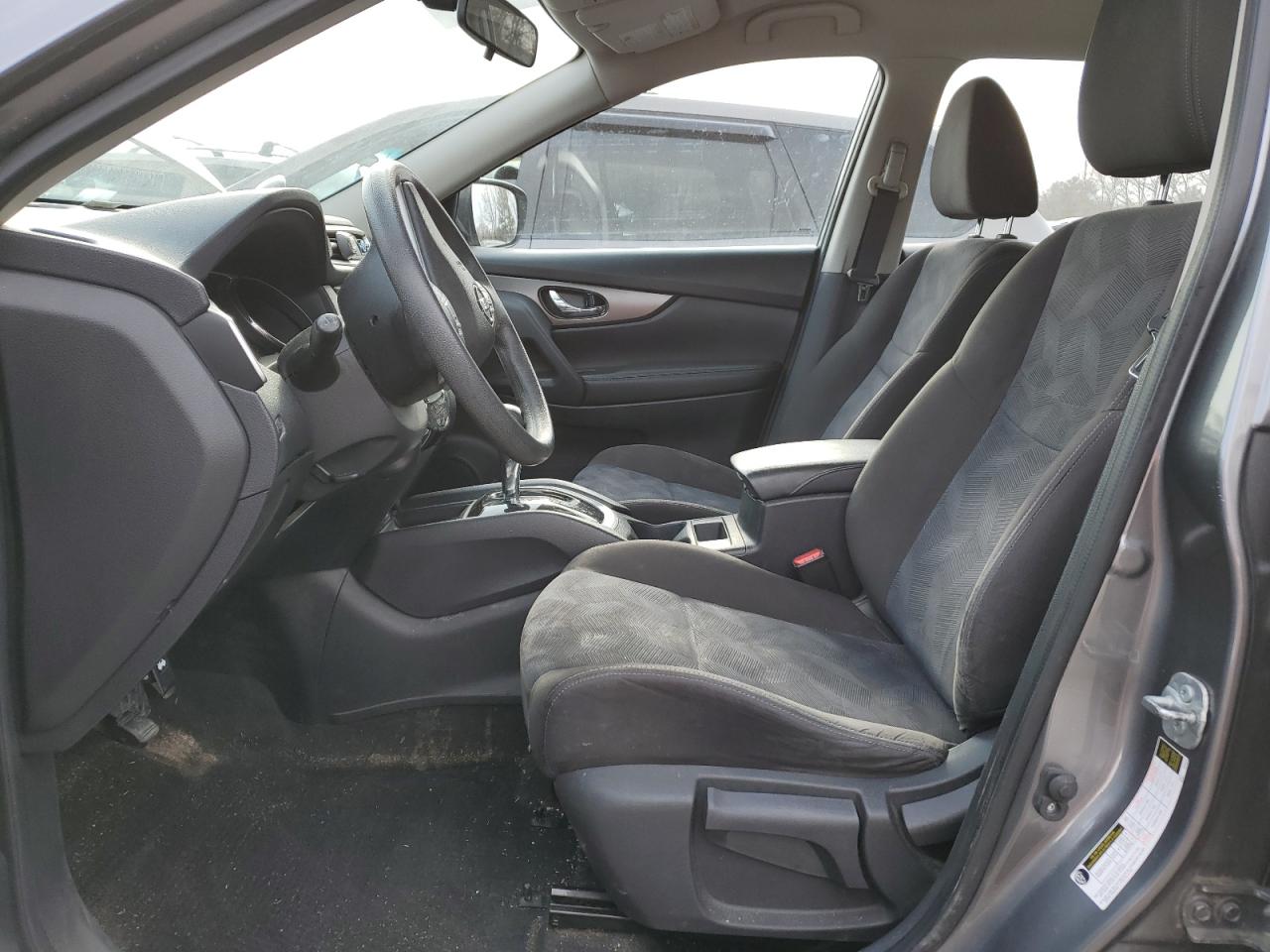 2015 Nissan Rogue - Image 7