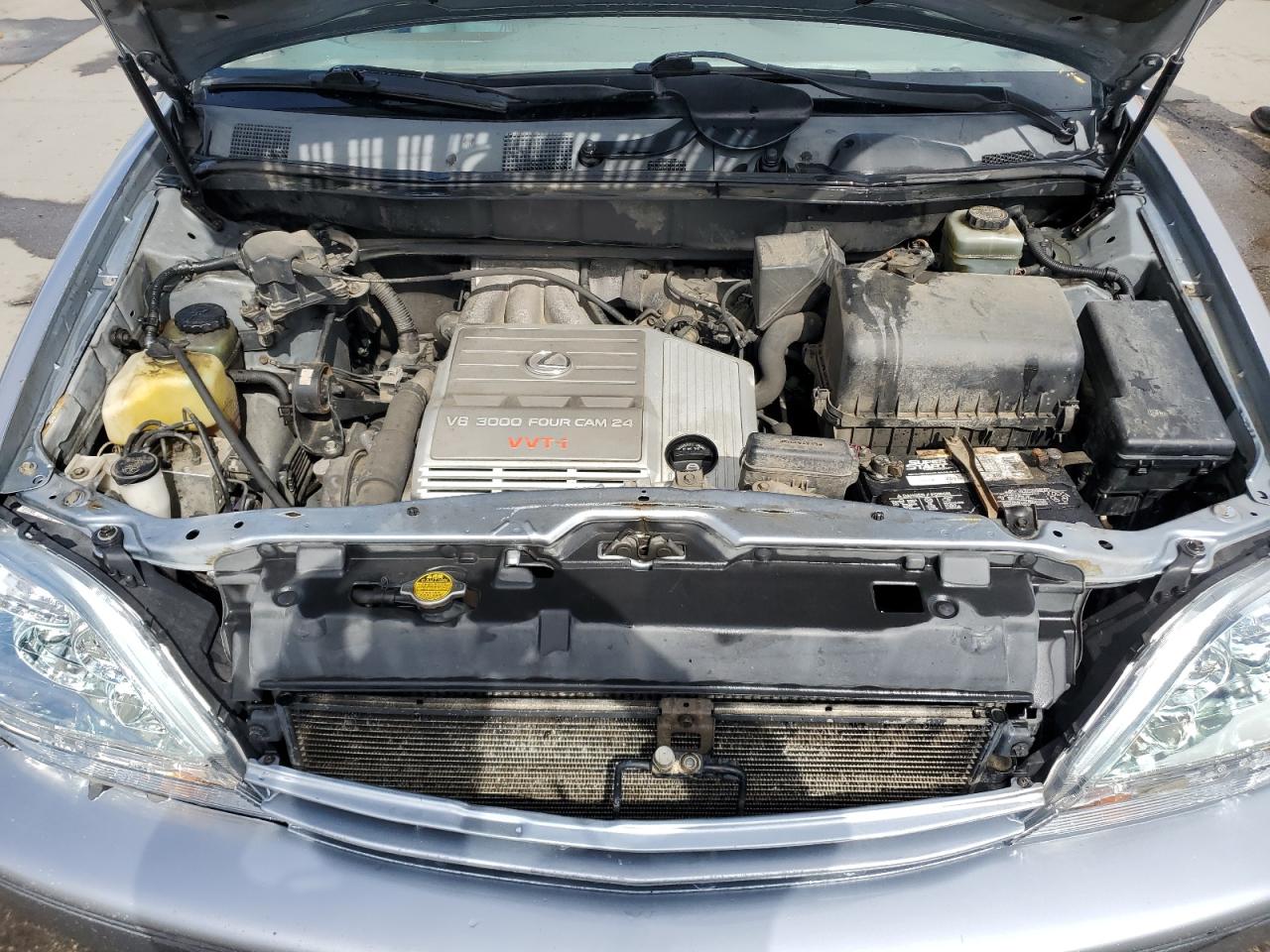 2001 Lexus RX - Image 12
