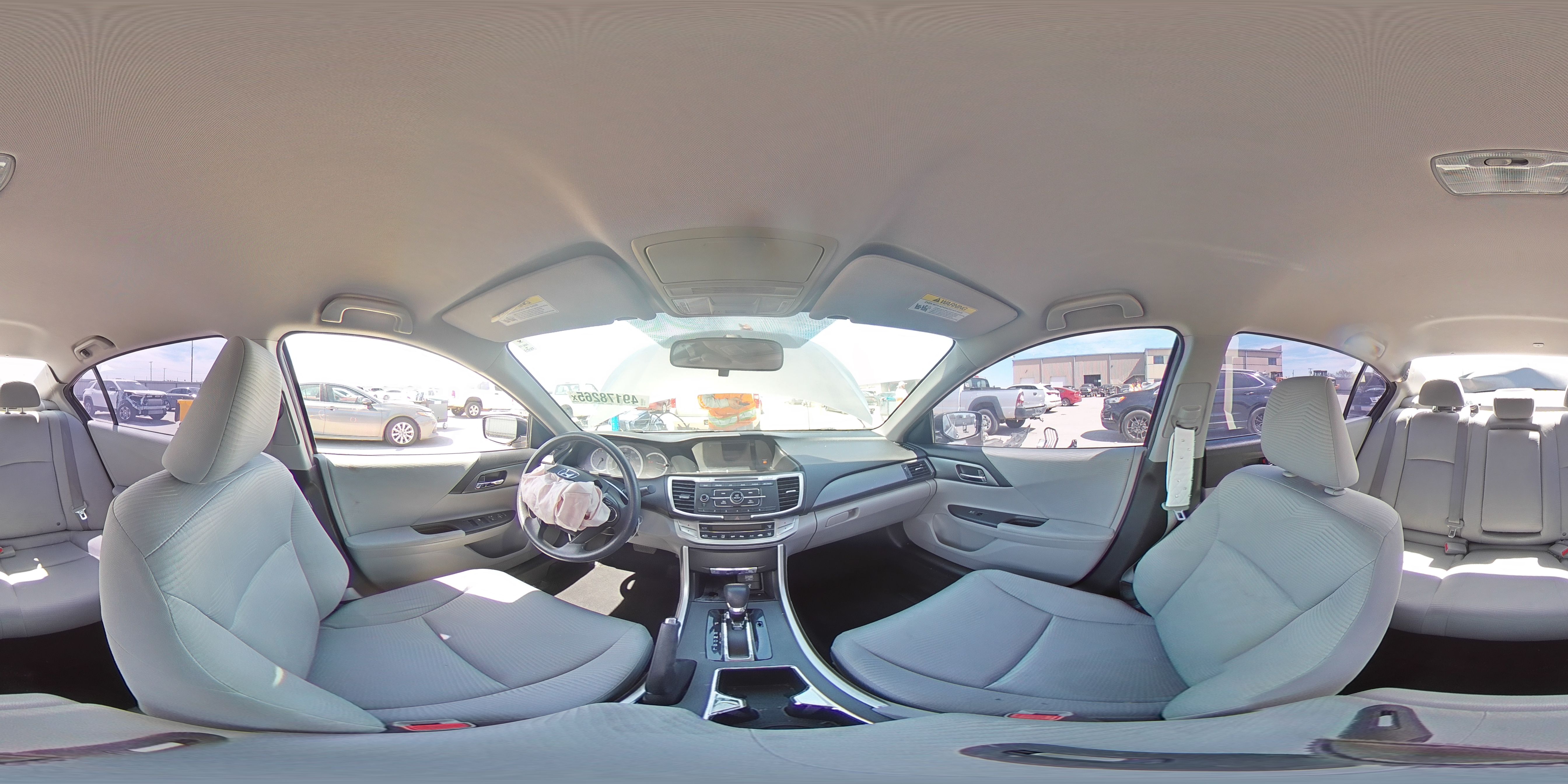 2015 Honda Accord - Image 13