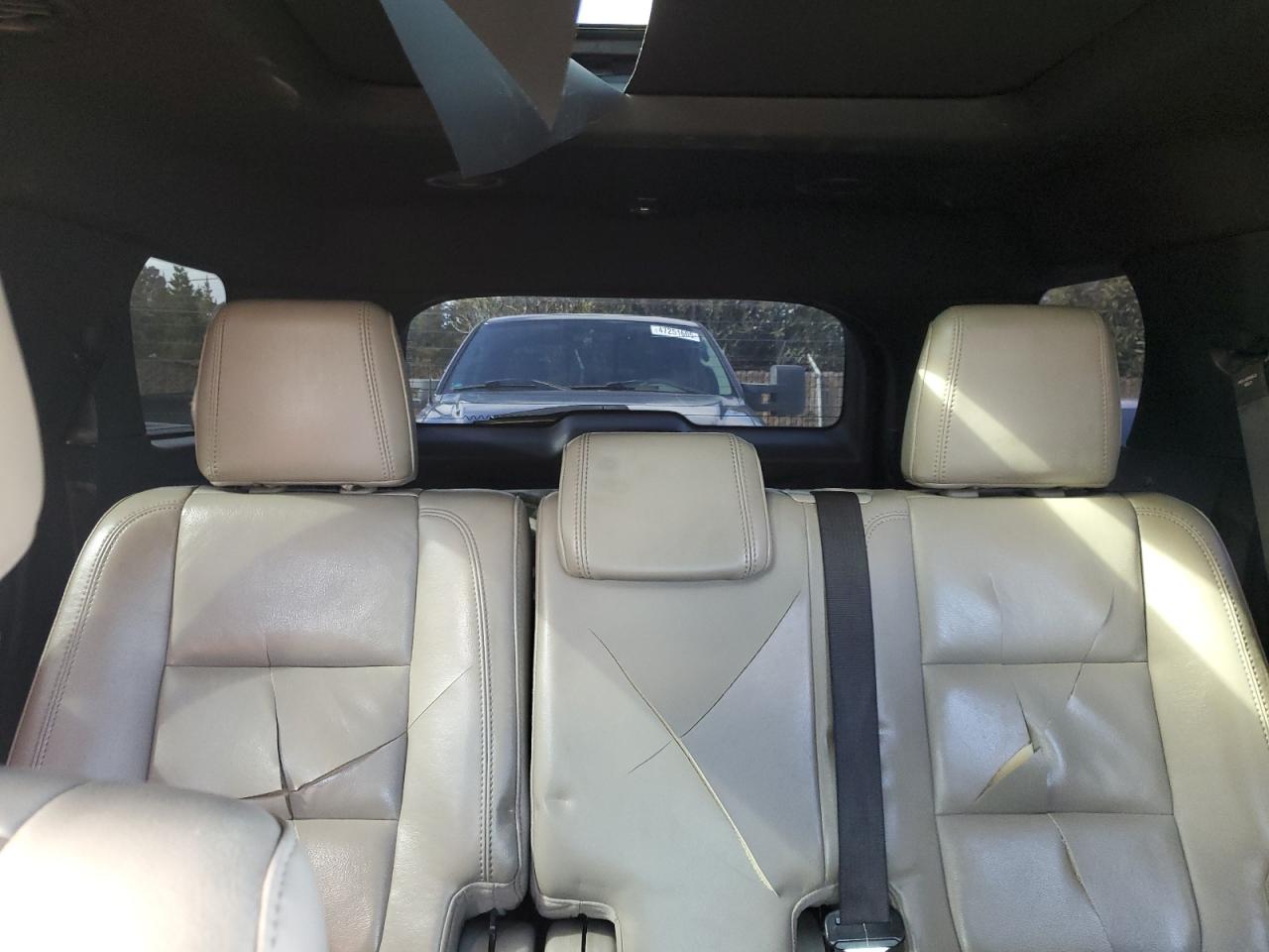2012 Ford Explorer - Image 10