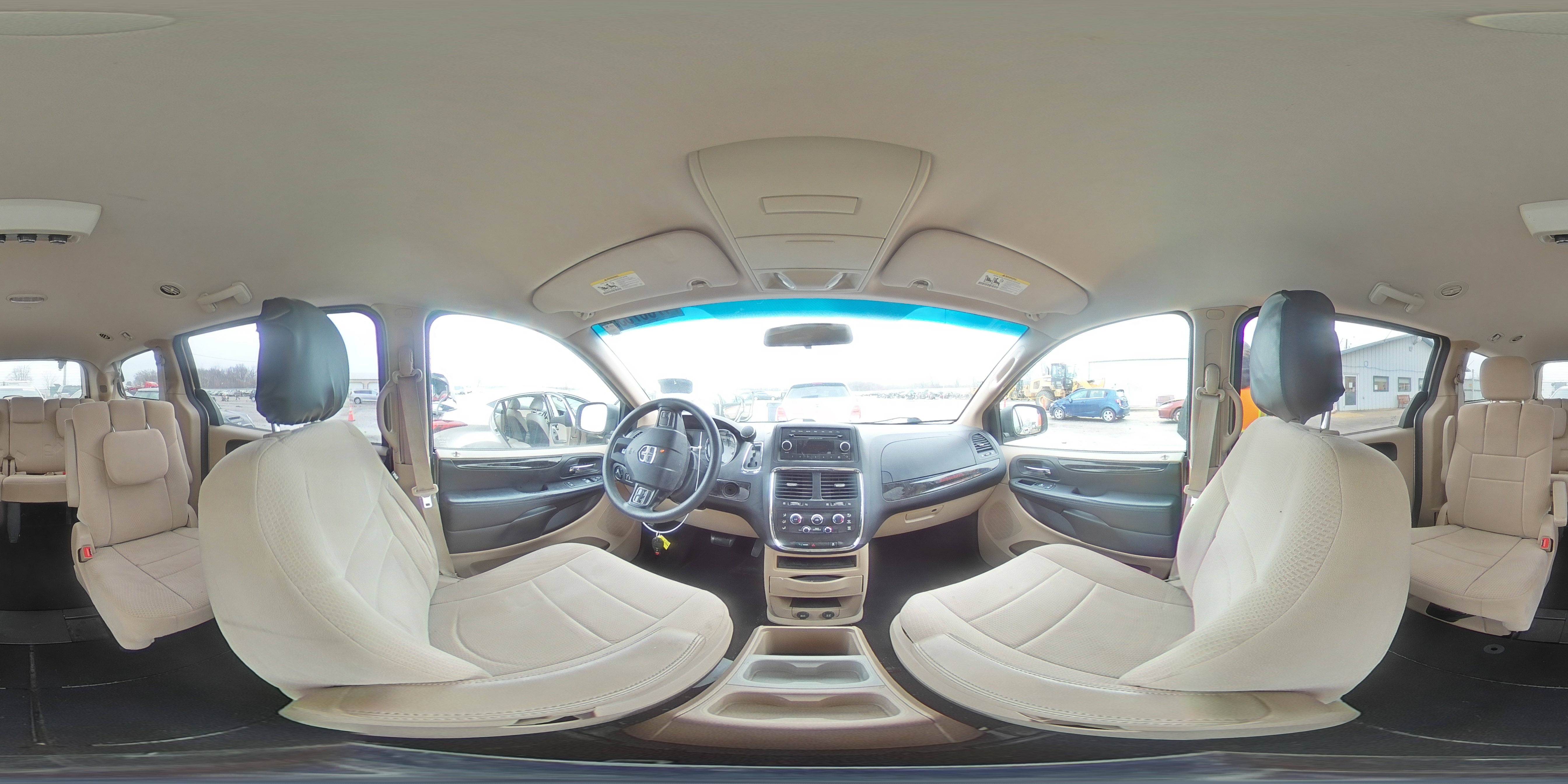 2013 Dodge Caravan - Image 15