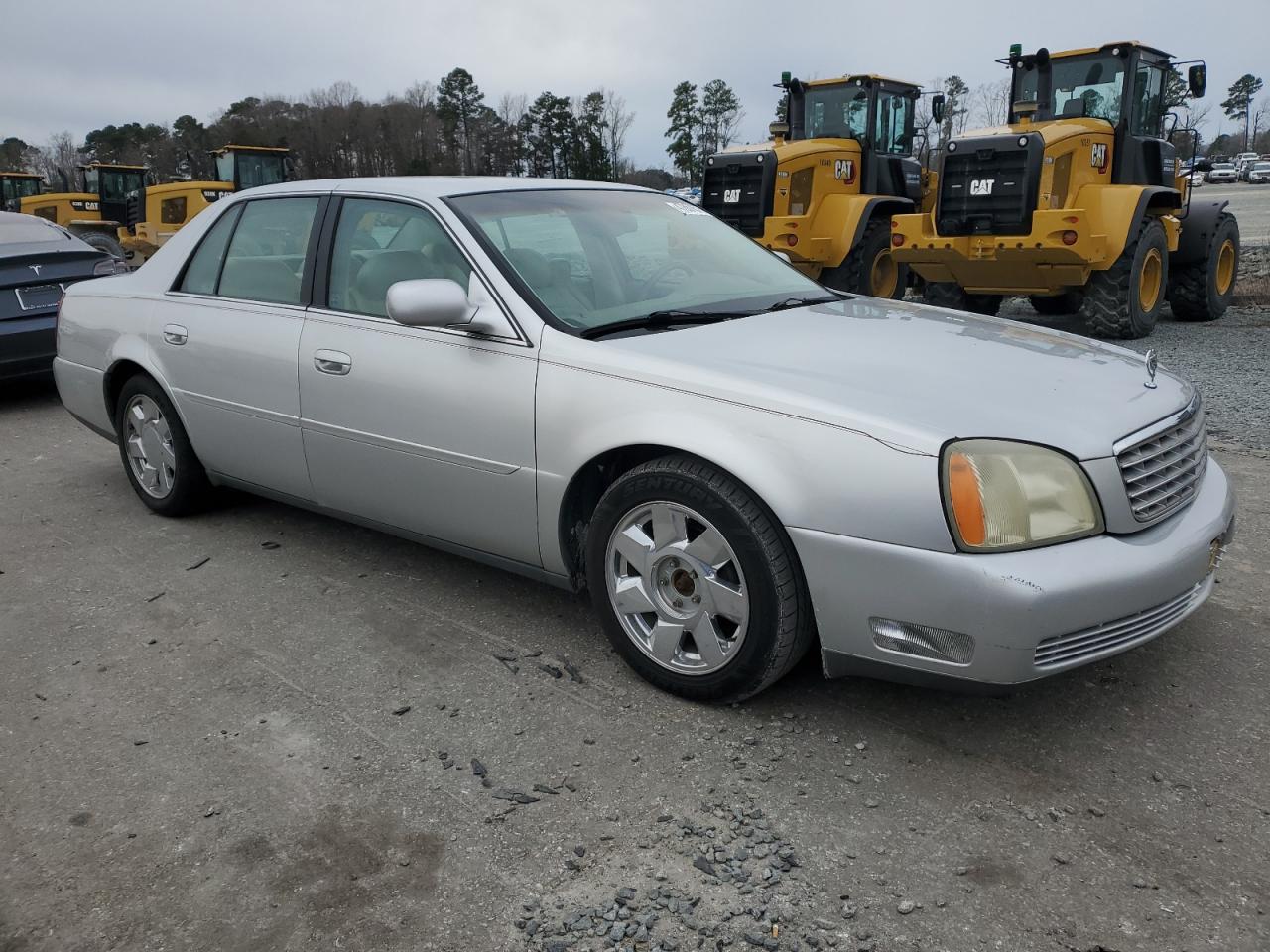 2003 Cadillac De Ville - Image 4
