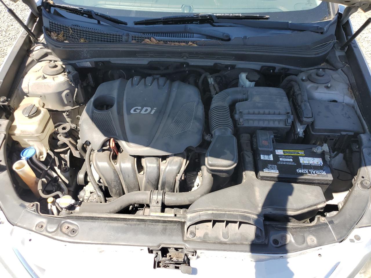 2011 Hyundai Sonata - Image 11