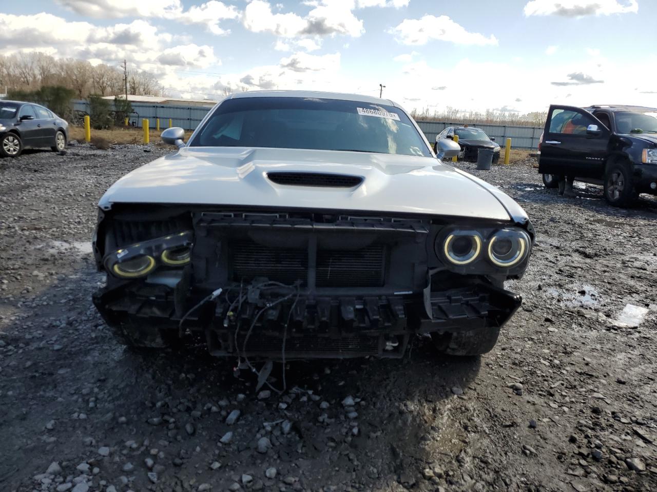 2019 Dodge Challenger - Image 5