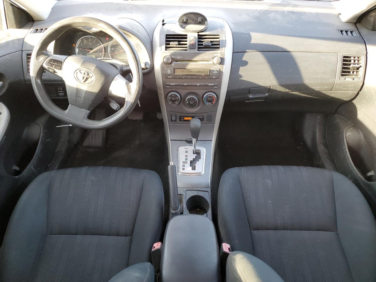 2011 Toyota Corolla - Image 8
