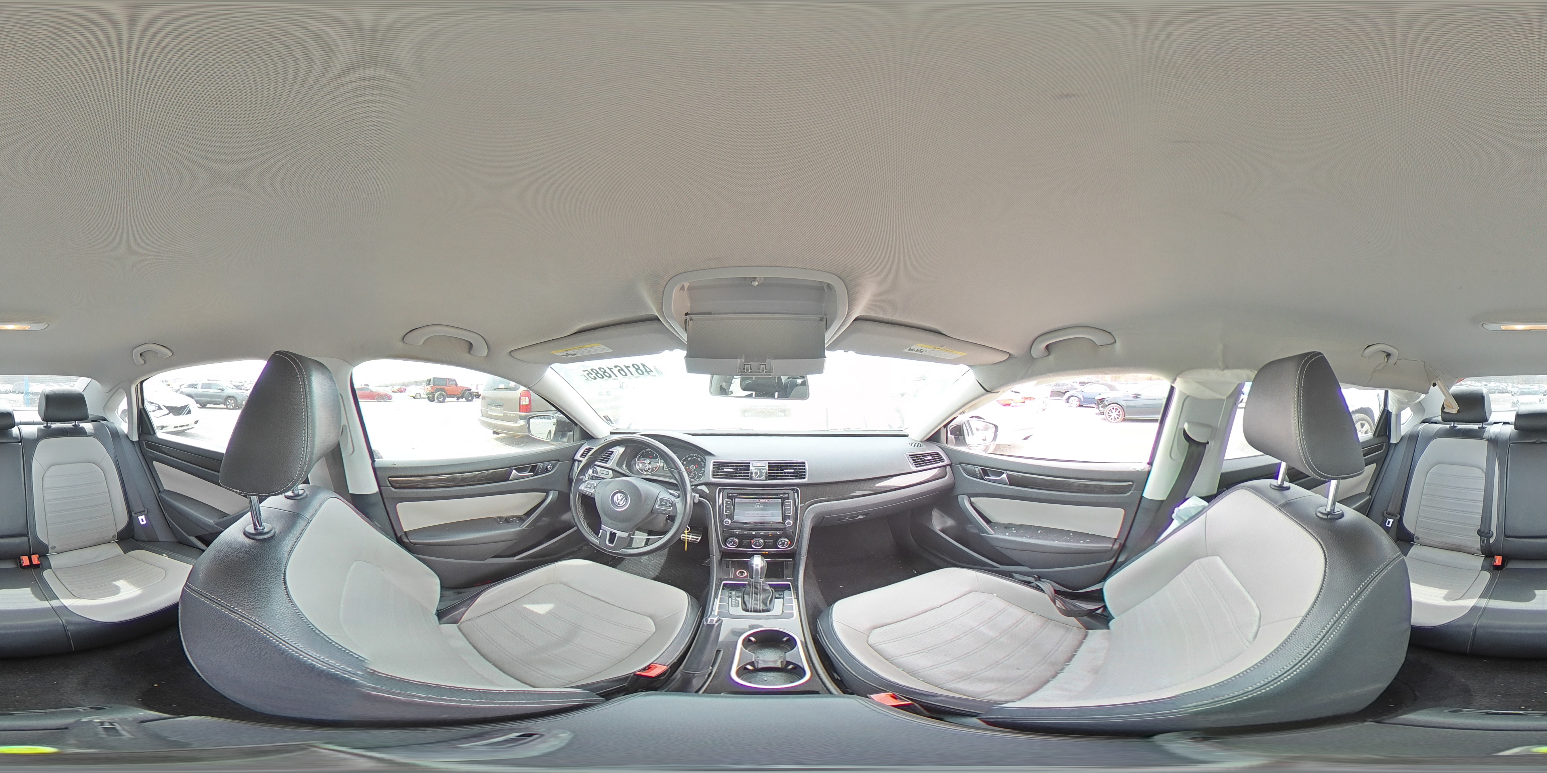 2015 Volkswagen Passat - Image 12