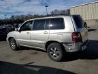 2005 Toyota Highlander Limited продається в Exeter, RI - Rear End